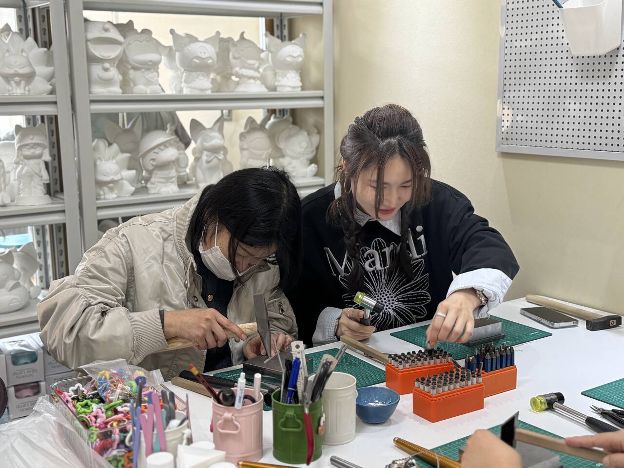 1742442559e67739 致敬“她”力量 尽显“她”风采